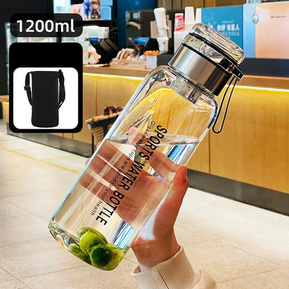 Glaswasserflasche mit großem Fassungsvermögen und Filtersieb