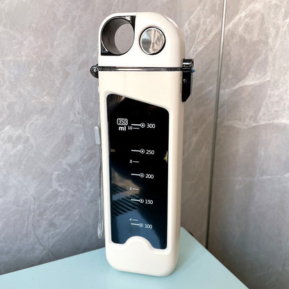 quadratische Wasserflasche