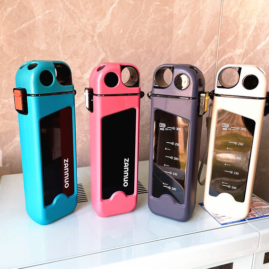 quadratische Wasserflasche